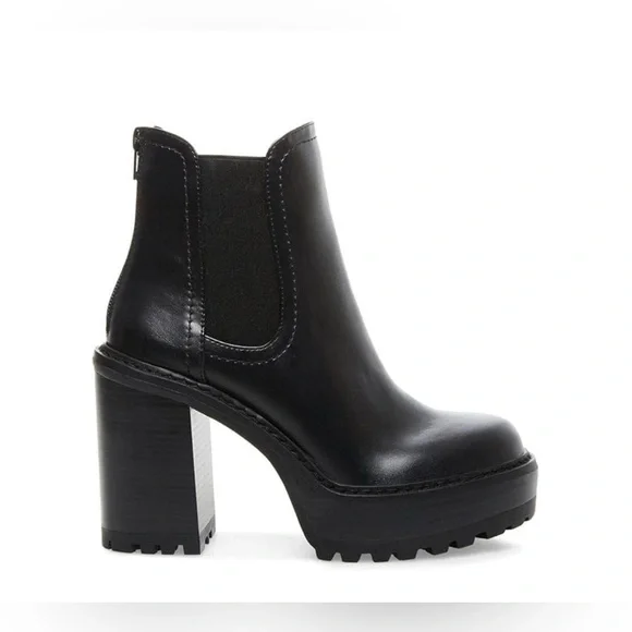 Black Chunky Heel Ankle Boots - Picture 2 of 3
